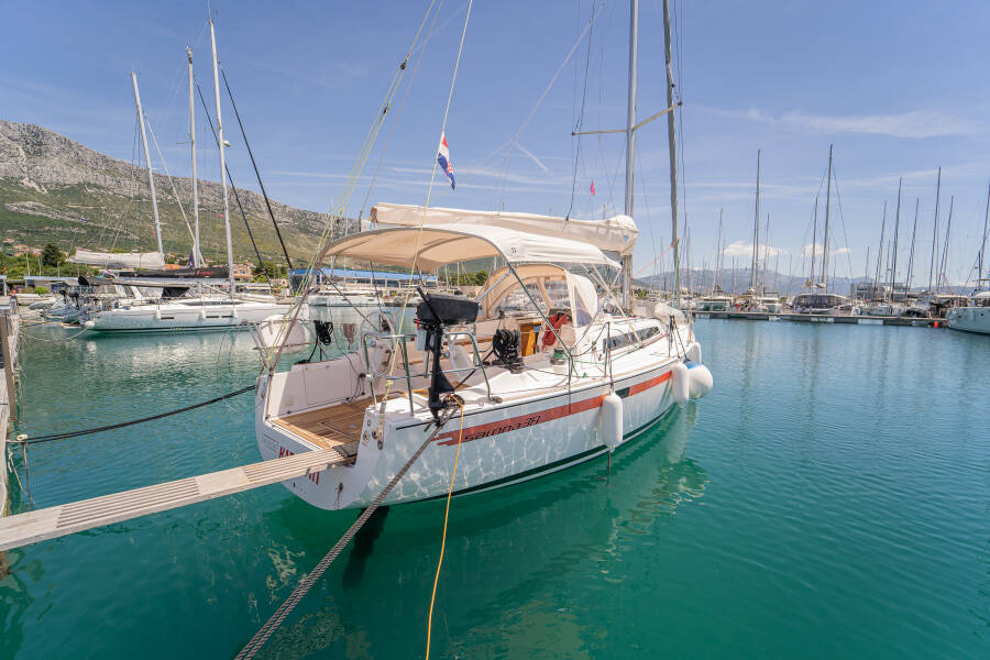 Salona 38