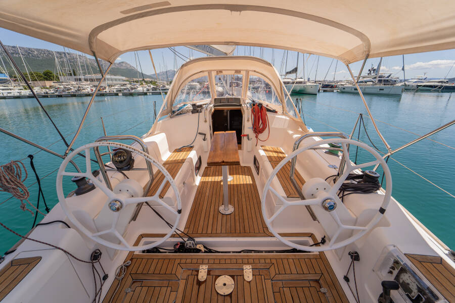 Salona 38