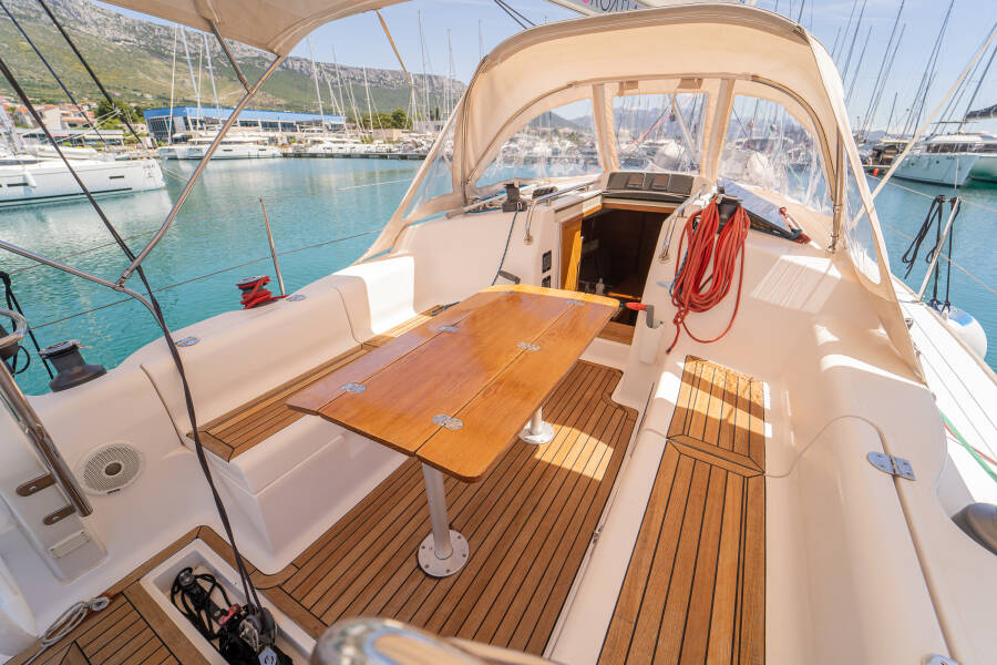 Salona 38
