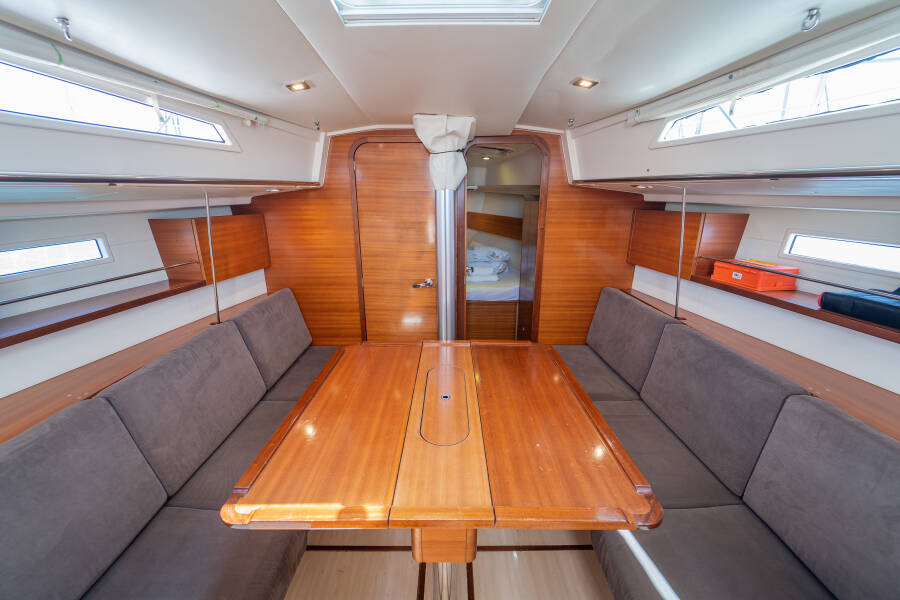 Salona 38