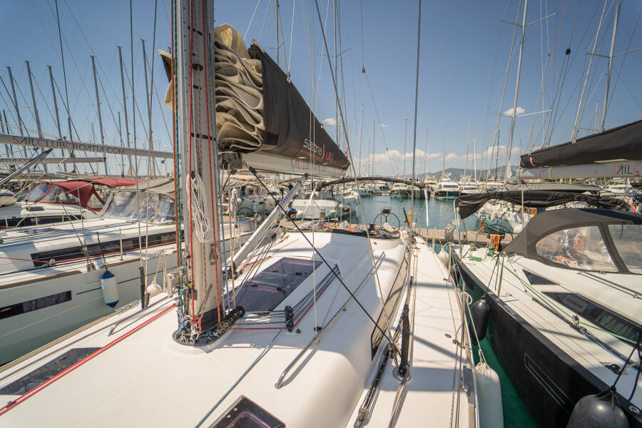 Salona 44