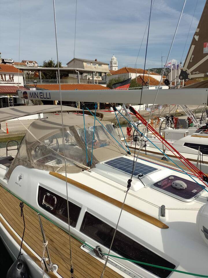 Sun Odyssey 33i