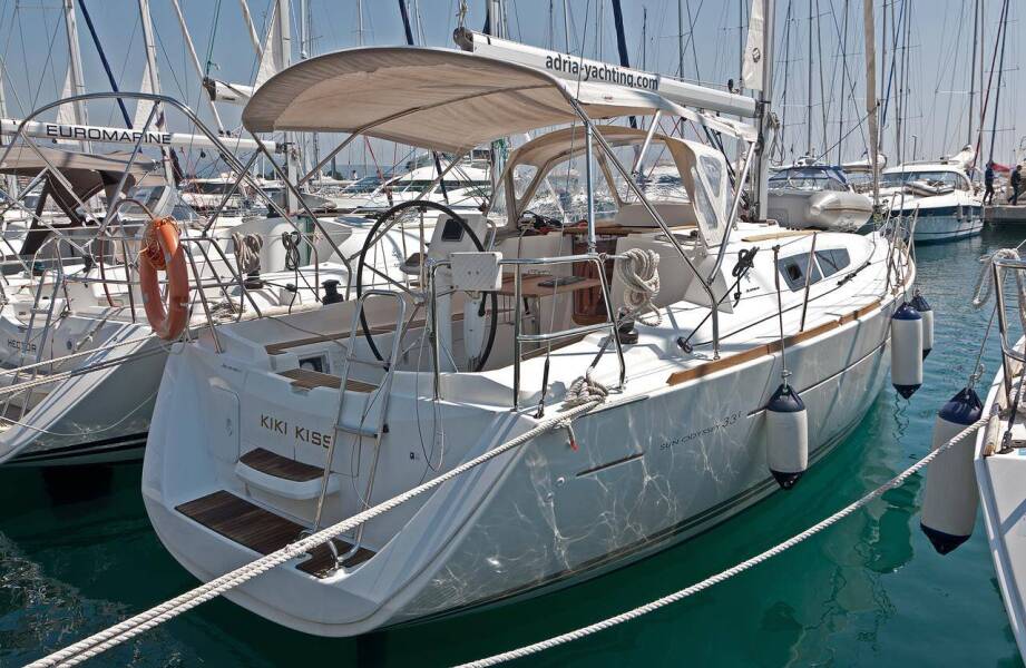 Sun Odyssey 33i