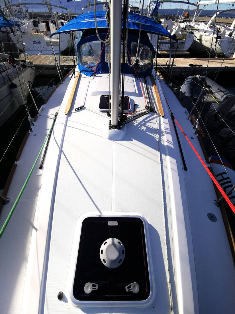 Sun Odyssey 33i