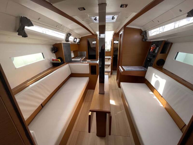 Sun Odyssey 349