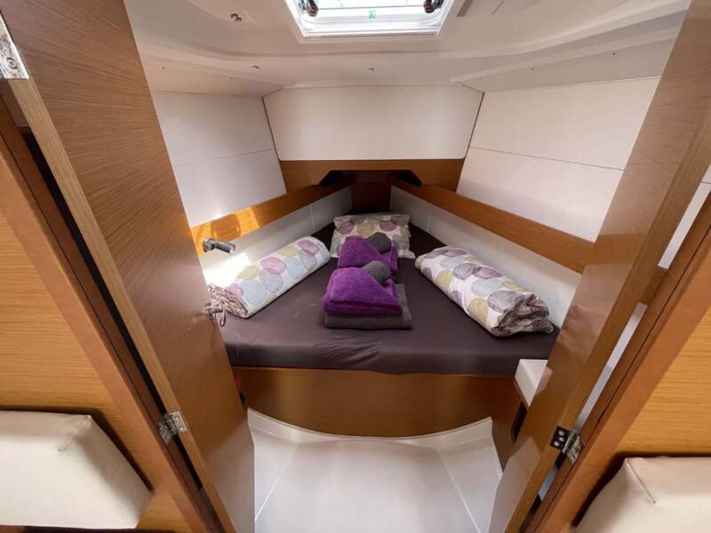 Sun Odyssey 349