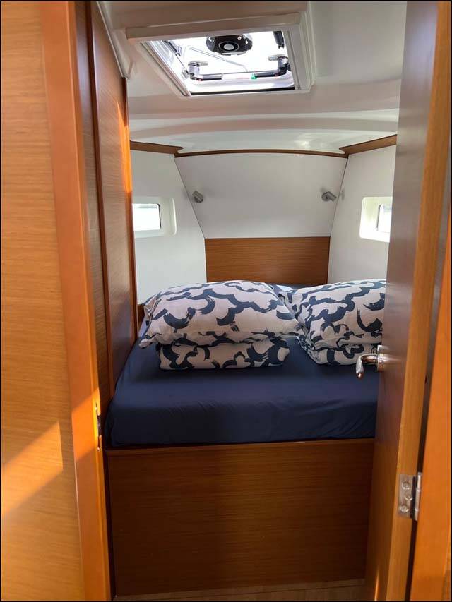 Sun Odyssey 380