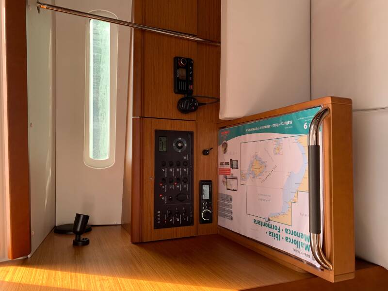 Sun Odyssey 389