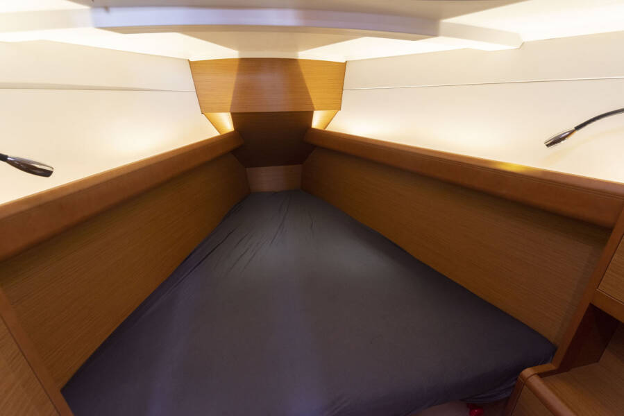 Sun Odyssey 389