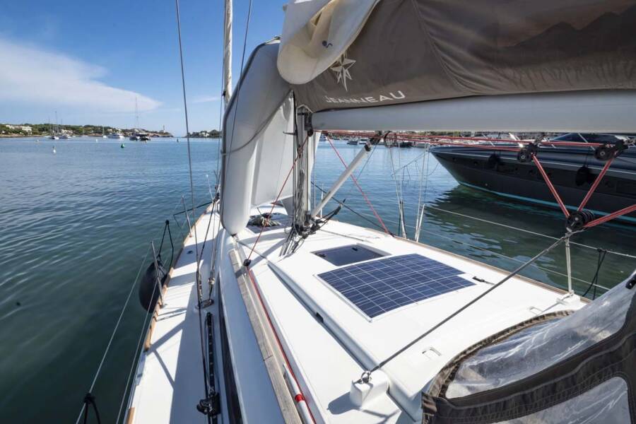 Sun Odyssey 389