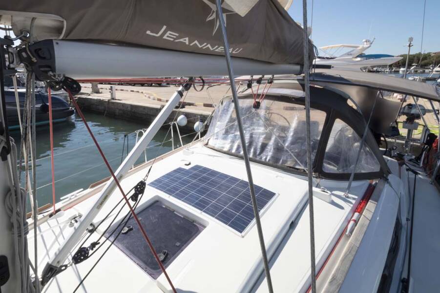 Sun Odyssey 389