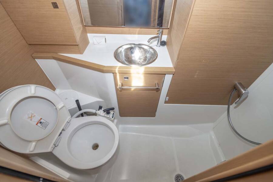 Sun Odyssey 389