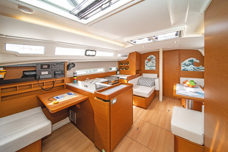 Sun Odyssey 410