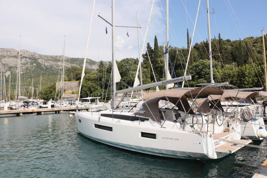 Sun Odyssey 410