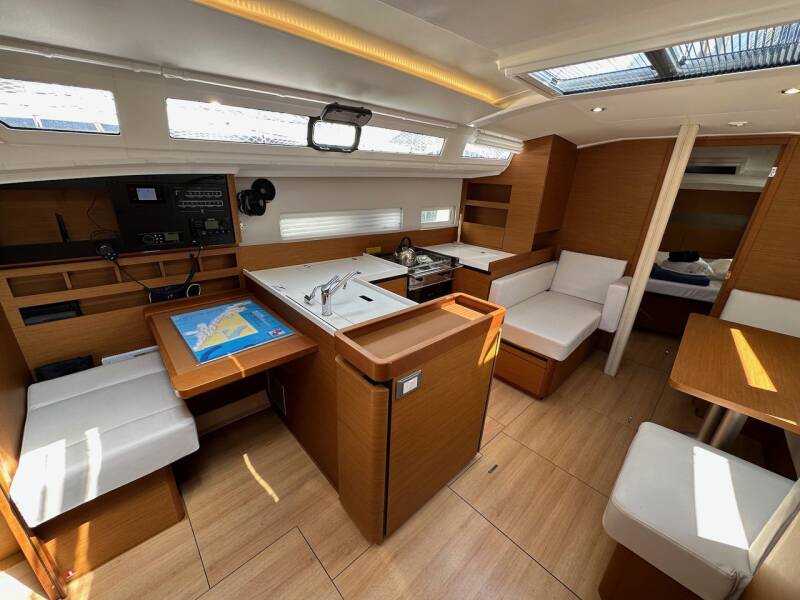 Sun Odyssey 410