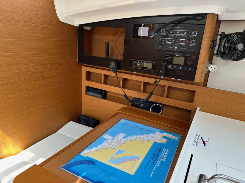 Sun Odyssey 410