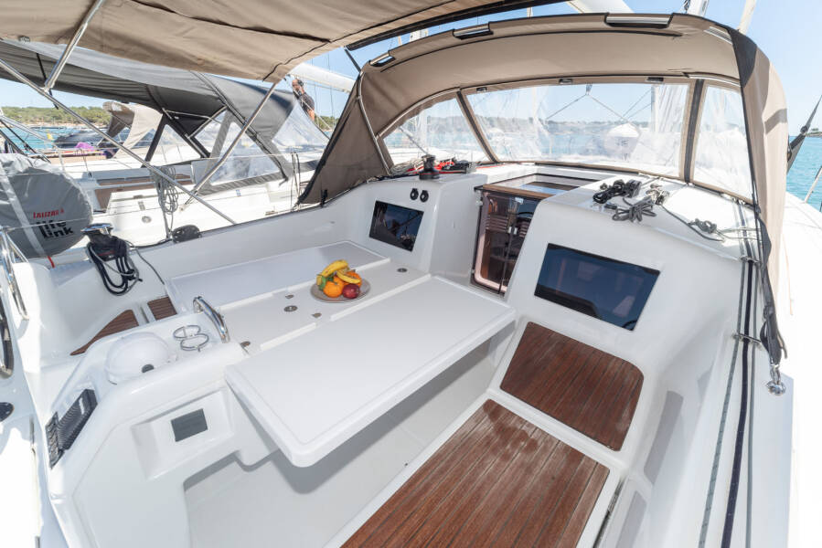 Sun Odyssey 410
