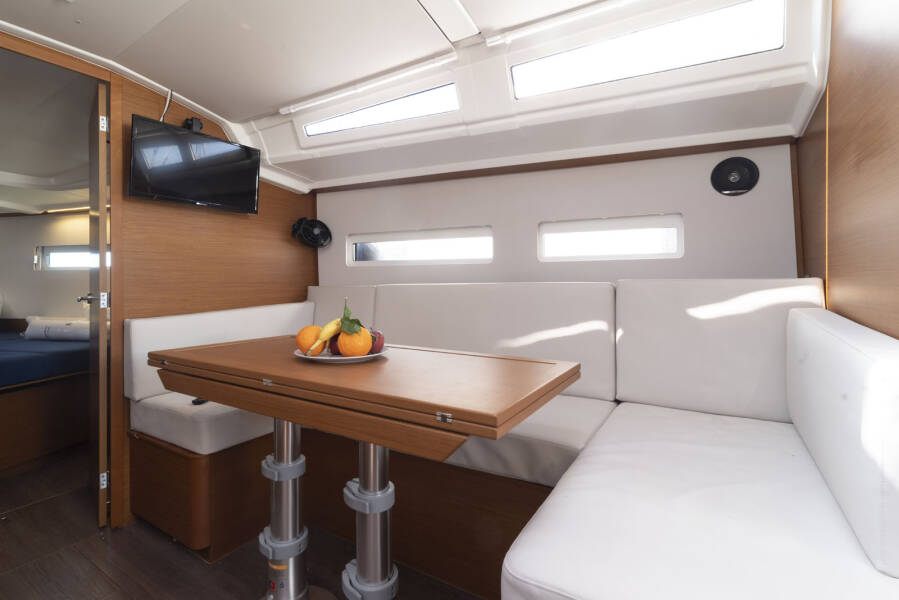 Sun Odyssey 410