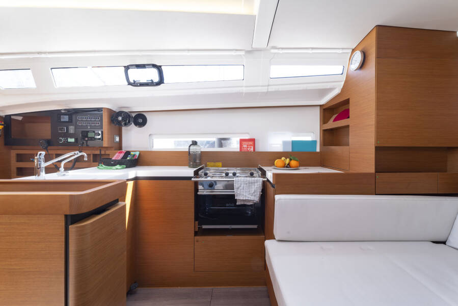 Sun Odyssey 410