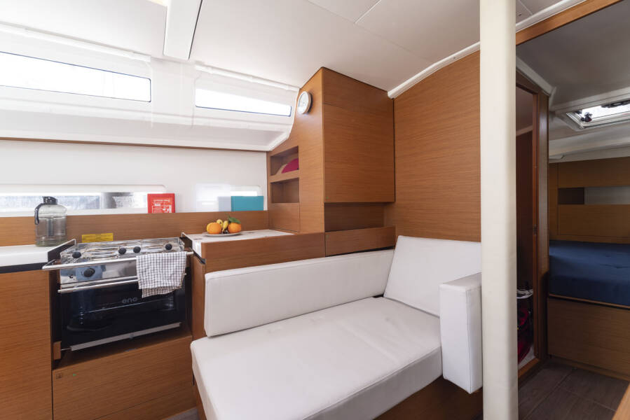 Sun Odyssey 410