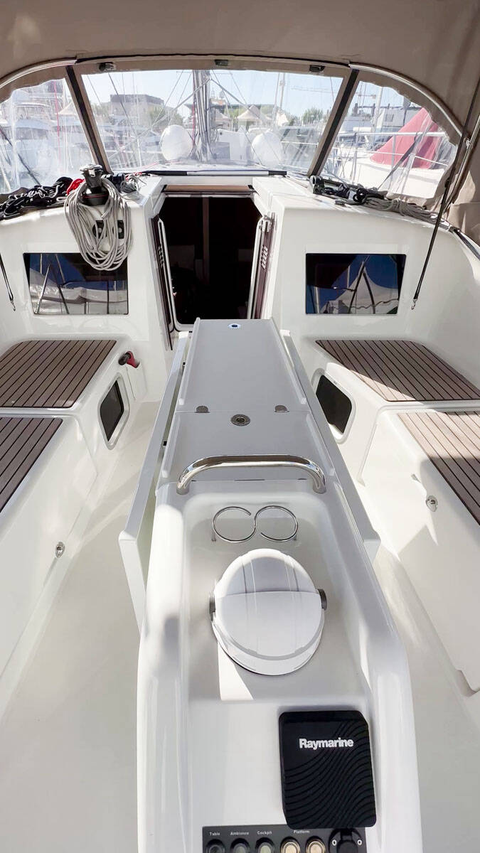 Sun Odyssey 410