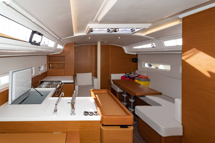 Sun Odyssey 410