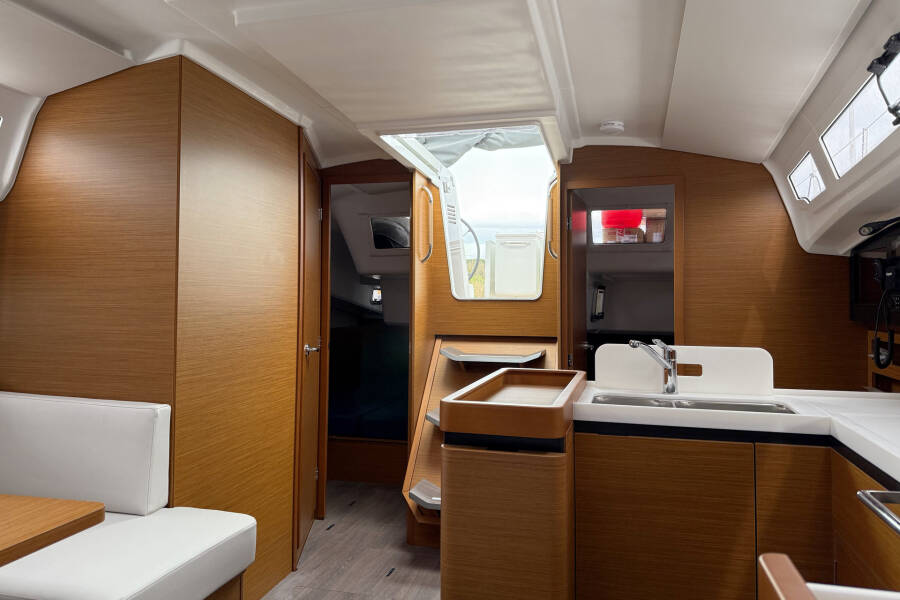 Sun Odyssey 410