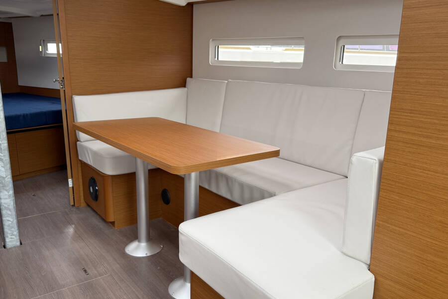 Sun Odyssey 410