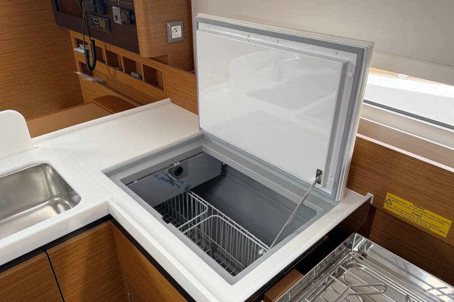 Sun Odyssey 410