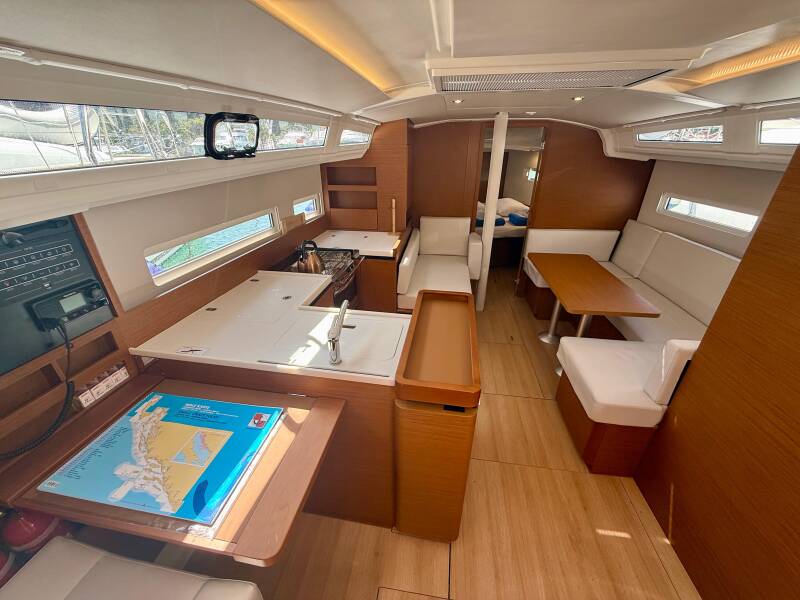 Sun Odyssey 410