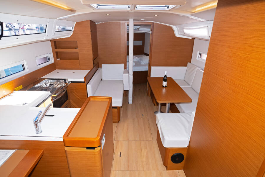 Sun Odyssey 410