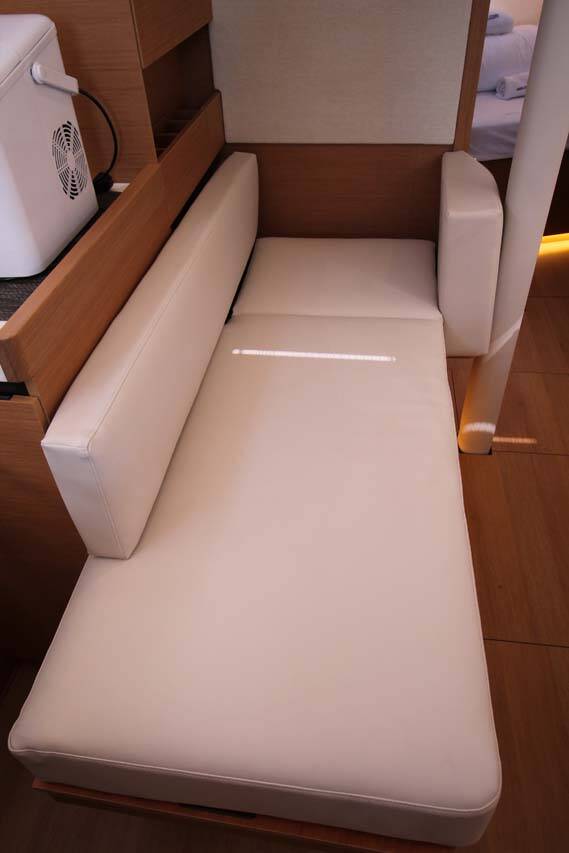 Sun Odyssey 410