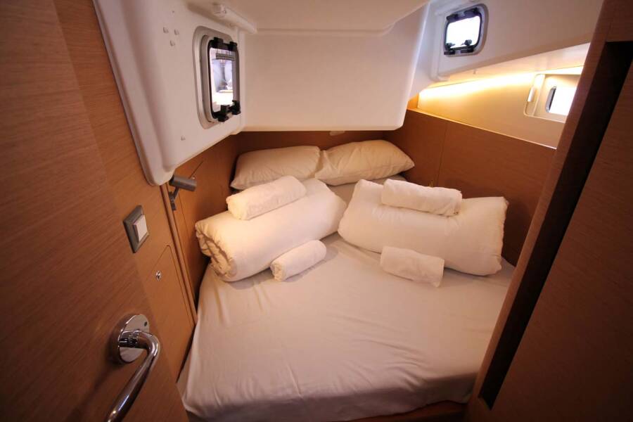 Sun Odyssey 410