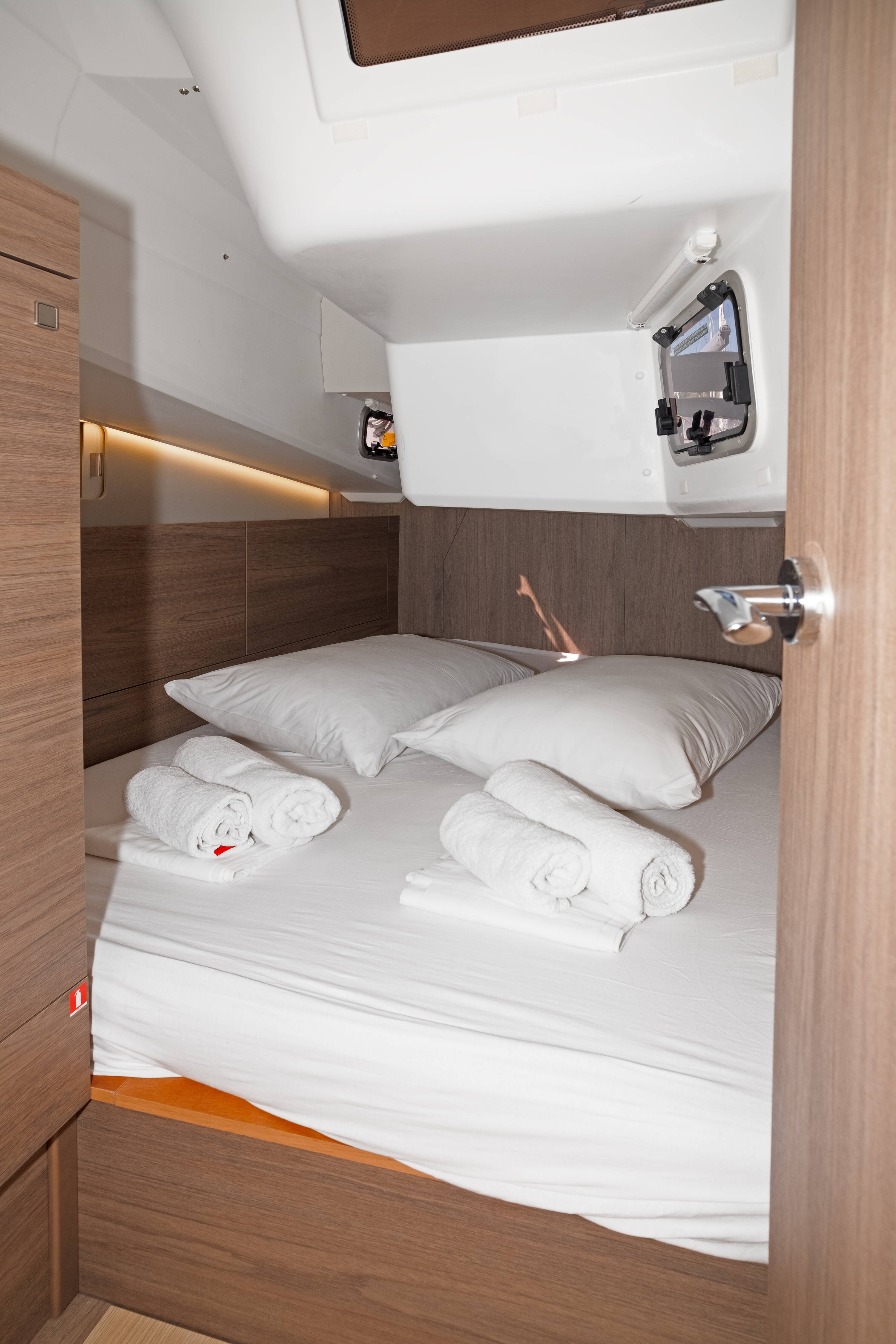 Sun Odyssey 415