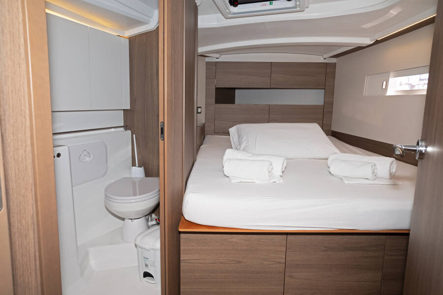 Sun Odyssey 415