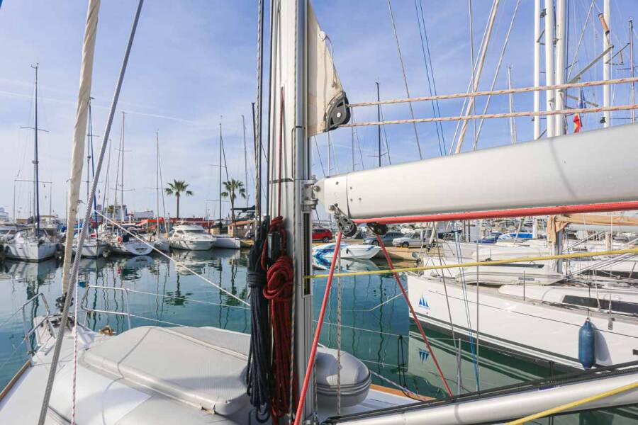 Sun Odyssey 419