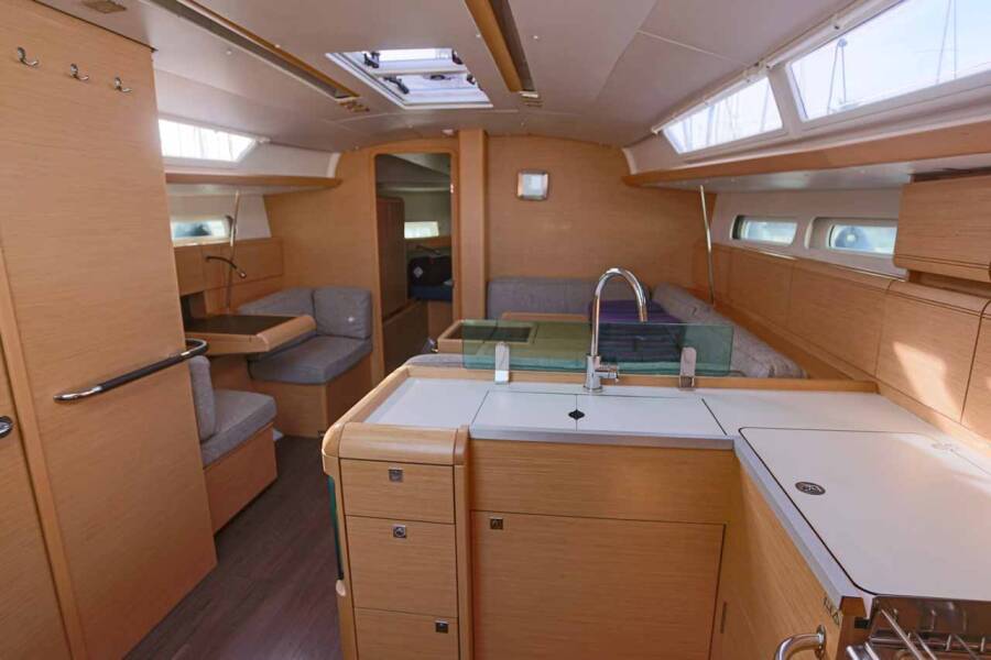 Sun Odyssey 419