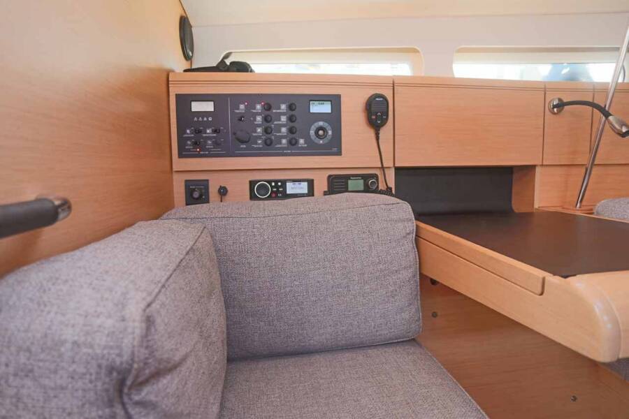 Sun Odyssey 419