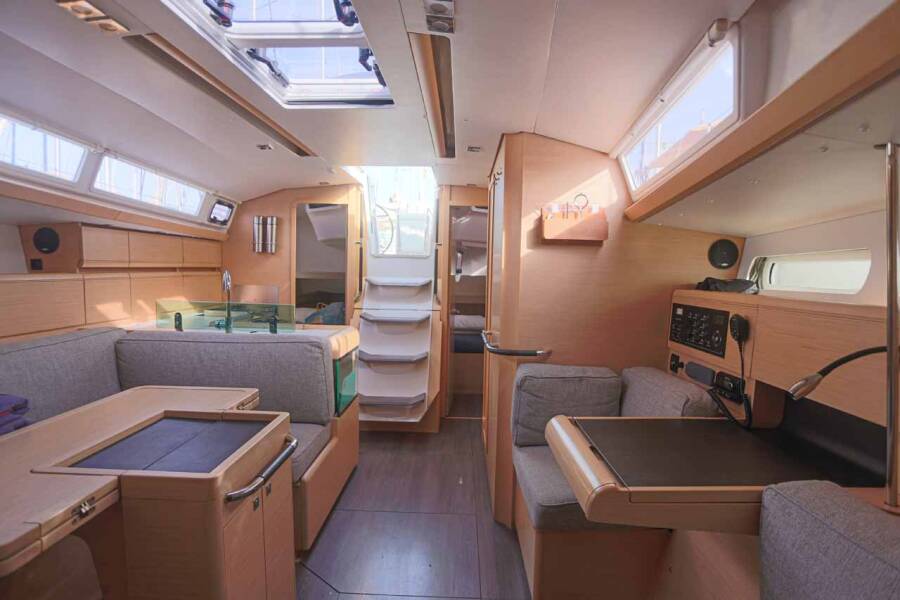 Sun Odyssey 419