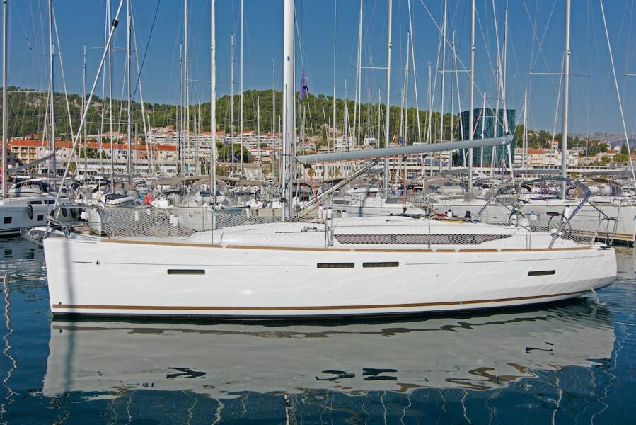 Sun Odyssey 419