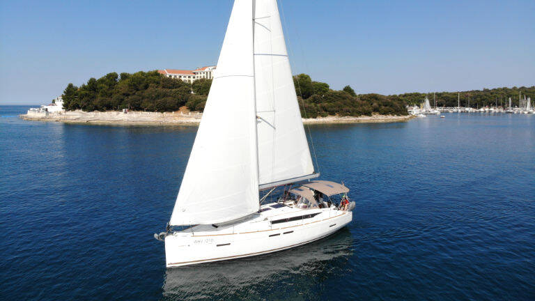 Sun Odyssey 419