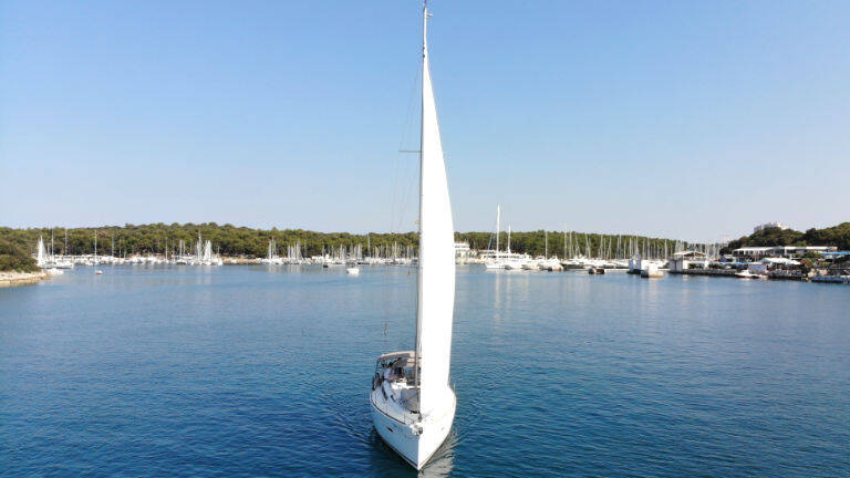 Sun Odyssey 419
