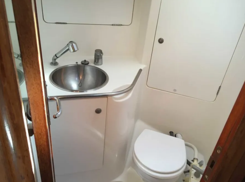 Sun Odyssey 42.2