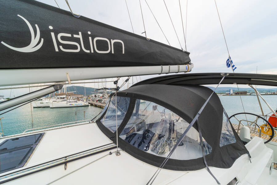 Sun Odyssey 440
