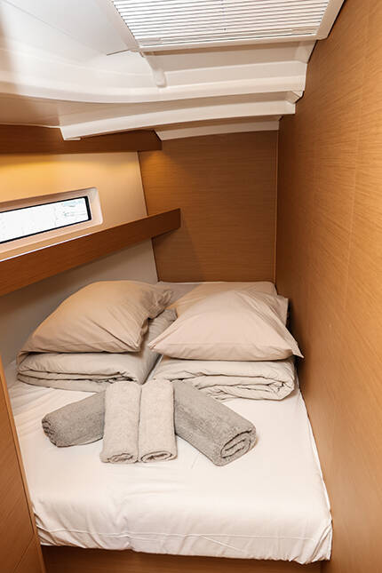 Sun Odyssey 440