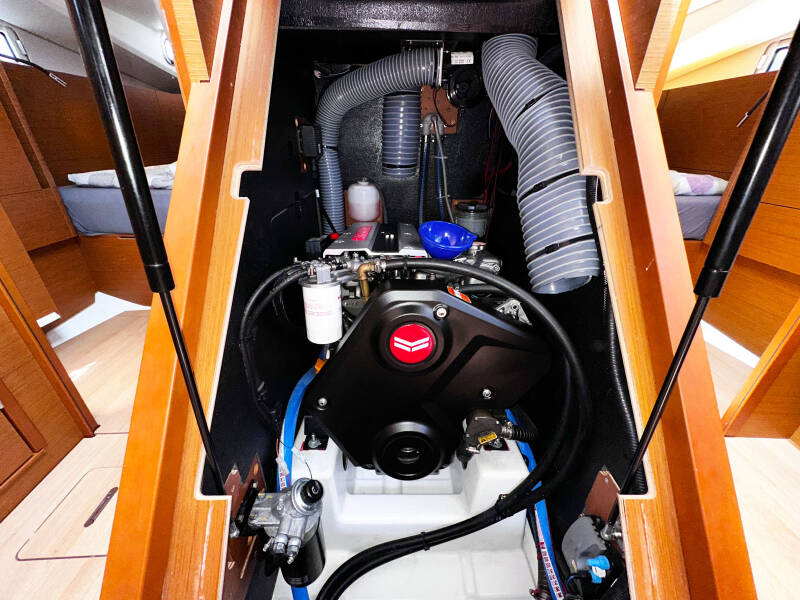 Sun Odyssey 440