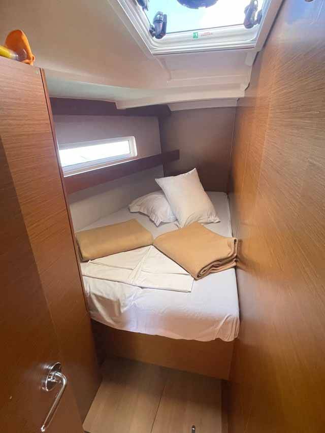 Sun Odyssey 440