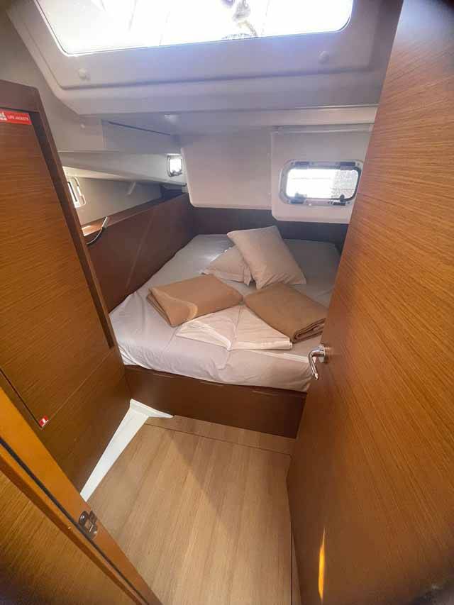 Sun Odyssey 440