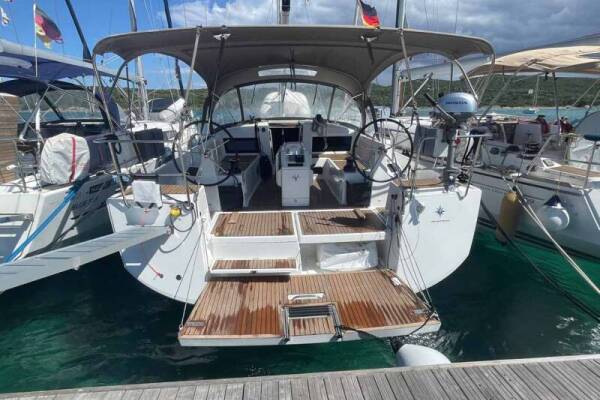 Sun Odyssey 440