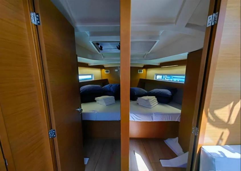 Sun Odyssey 440